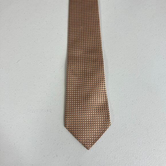 Charvet Place Vendome Men's Tie Checkered Basket Weave Gold Silk 3.75" x 57" - Picture 16 of 16